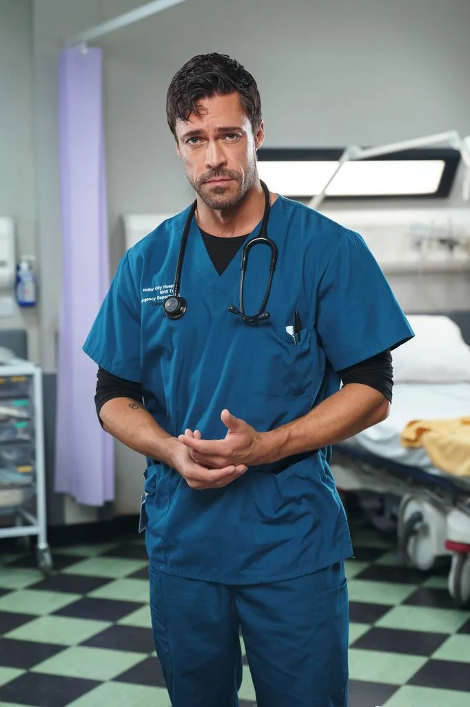 Olly Rix has opened up about his “all-consuming” role on the BBC medical drama, Casualty, as well as his “full circle” moment moving back to his birthtown of…