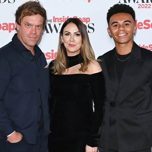 Elinor Lawless is best known for playing Stevie Nash on BBC medical drama Casualty but away from the soap, the actress has had her own health struggles and is…